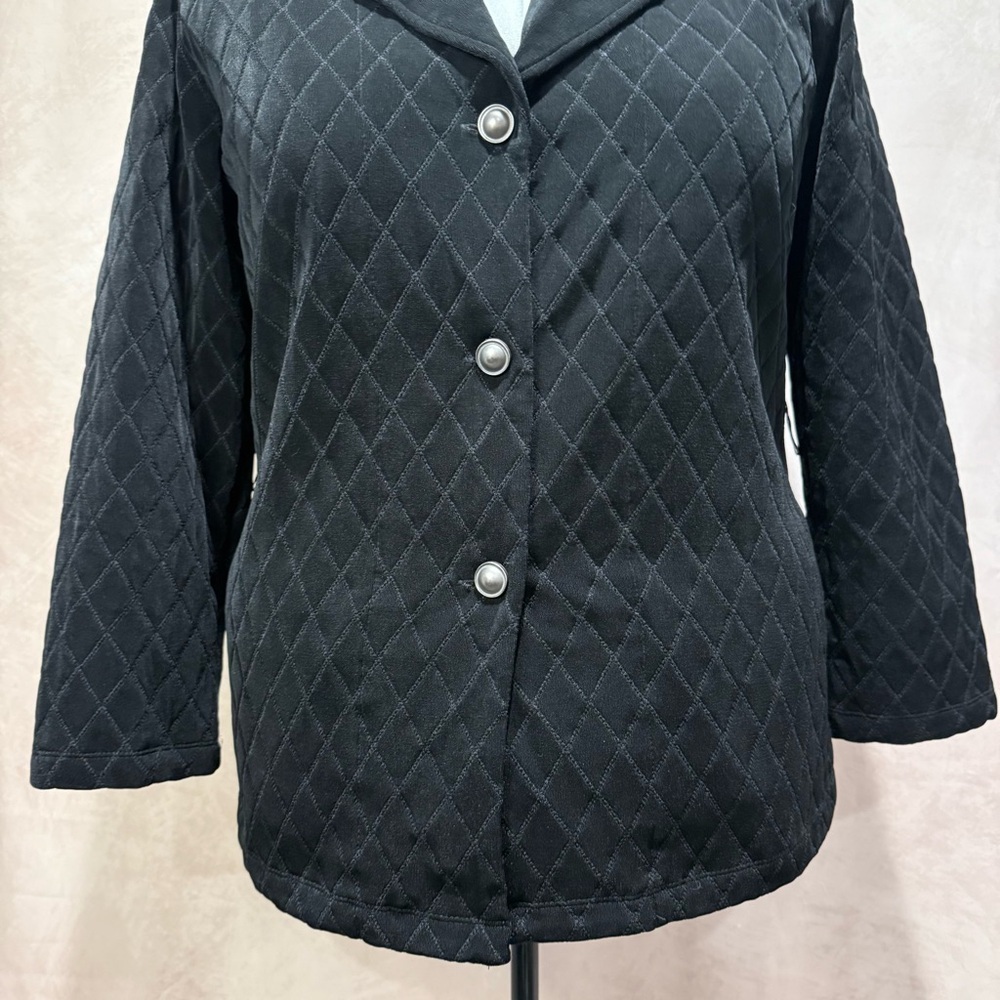 Chico’s Travelers Black Quilted Jacket Size 3 XL/16 Button Front Y2K Minimalist - Picture 4 of 9